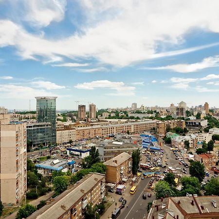 Lukyanovsky Hotel Kiev Buitenkant foto